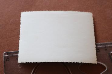 altes Foto - erhängter Partisan ??? Stadt ?? großes Gebäude - Russland ?